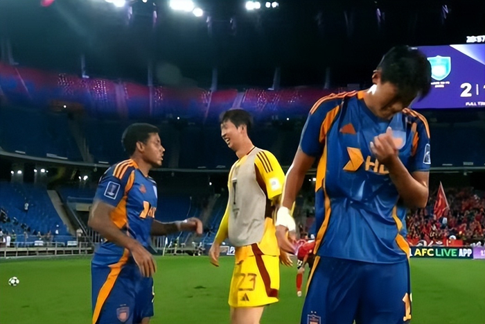 自行车锦标赛上演强强对话,塞外猎隼队翻盘东海银狐队,战术调整见效;关键战拿下信心(环青海湖国际公路自行车赛体育在线直播) 自行车锦标赛上演强强对话,塞外猎隼队翻盘东海银狐队,战术调整见效;关键战拿下信心(环青海湖国际公路自行车赛体育在线直播)