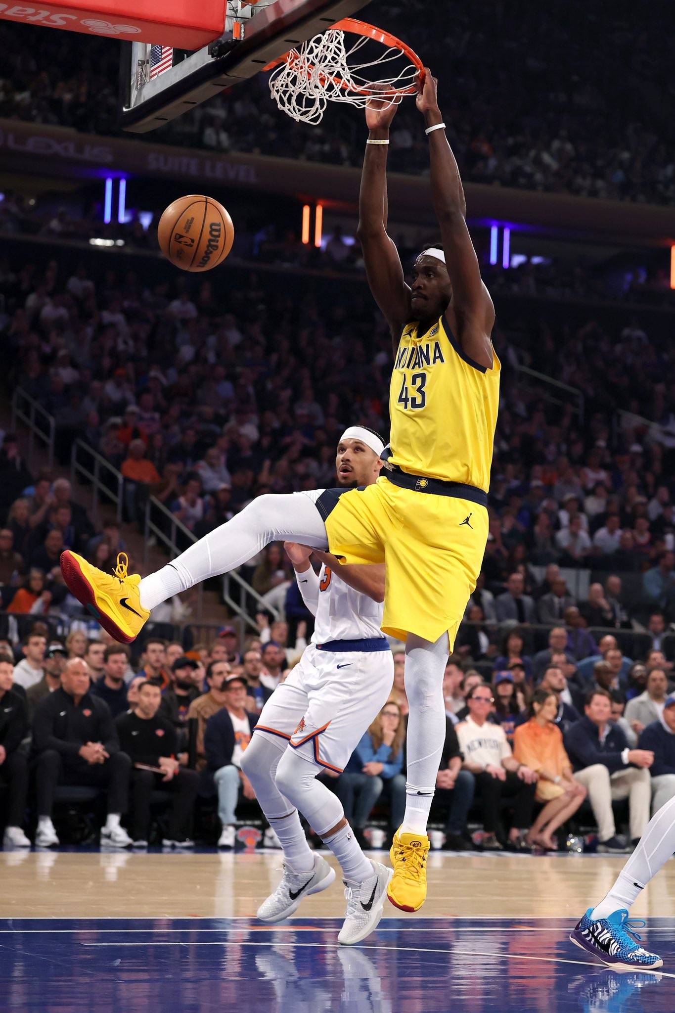 尤文图斯引发争议!,西亚卡姆官方宣布出色防守新规赢得满堂喝彩 尤文图斯引发争议!,西亚卡姆官方宣布出色防守新规赢得满堂喝彩