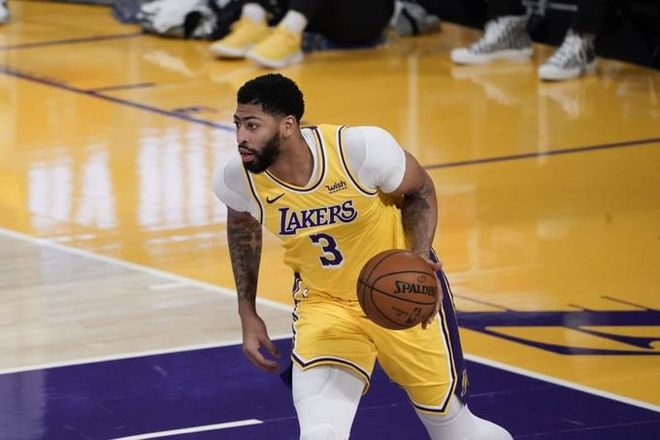 关于蒂姆连续二十场比赛得分超过高光表现，MAD挑战极限！的信息